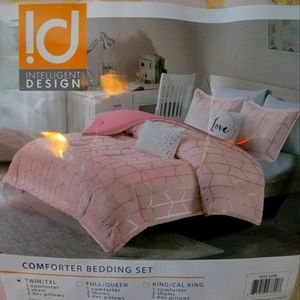 Twin/Twin XL Bedding Comforter Set, Blush and Gold
